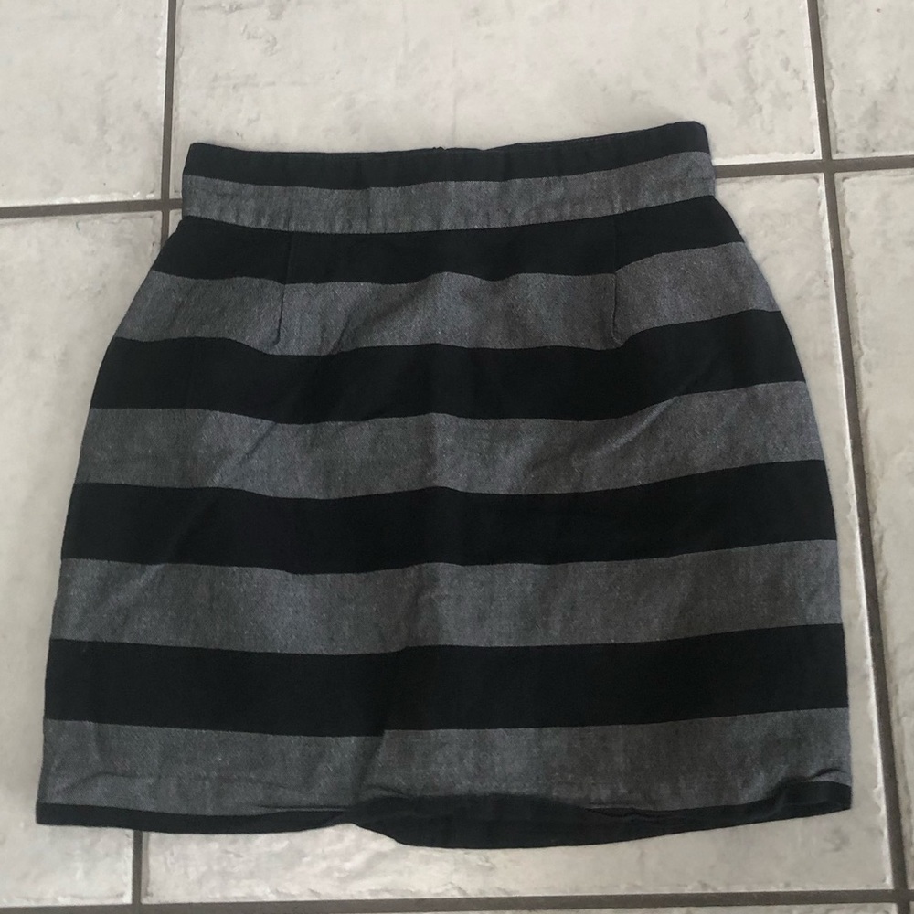 French Connection linen/cotton blend skirt